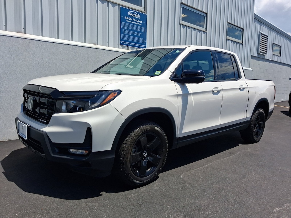 Certified 2025 Honda Ridgeline Black Edition Truck Crew Cab