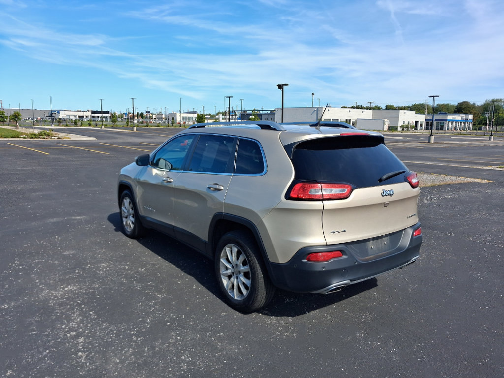 Used 2015 Jeep Cherokee Limited SUV