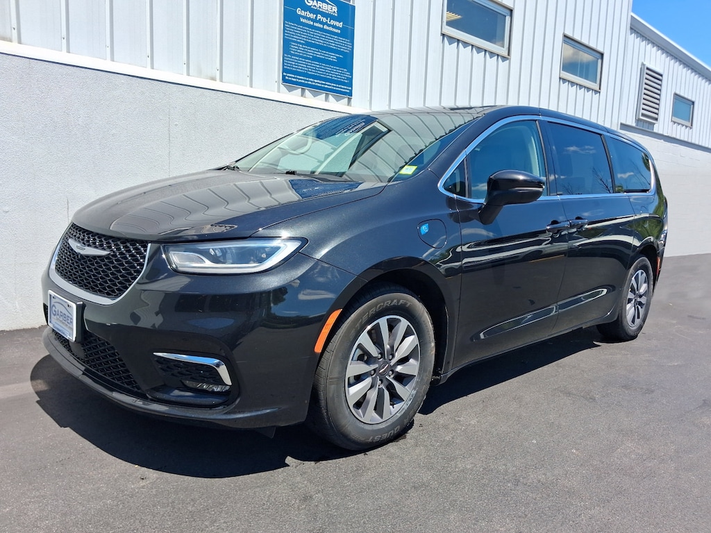 Used 2023 Chrysler Pacifica Hybrid Touring L Van Passenger Van
