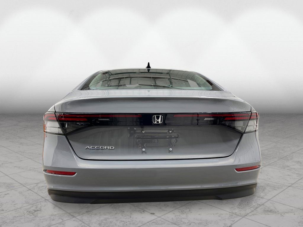 2025 Honda Accord SE photo 4