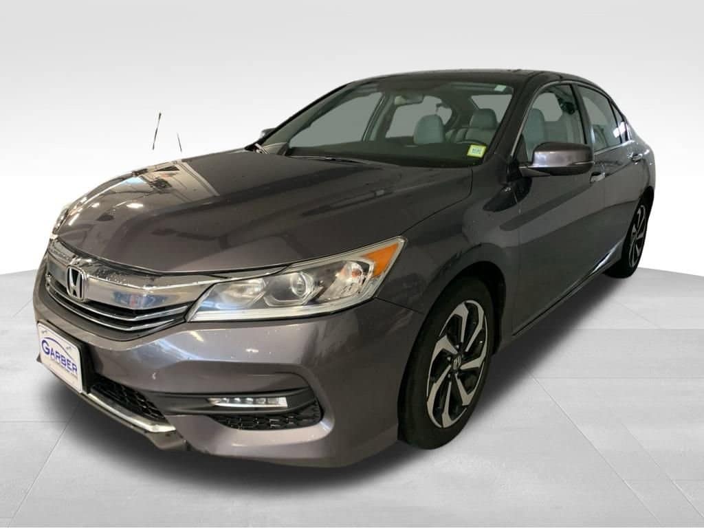 2017 Honda Accord EX's photo