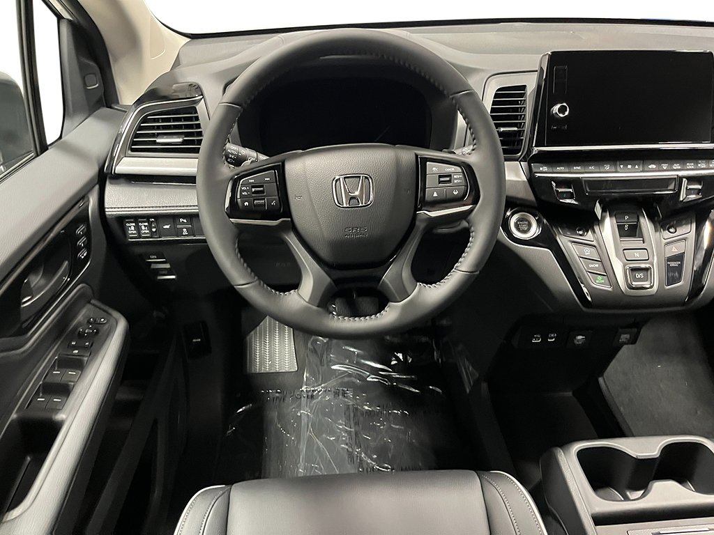 2026 Honda Odyssey Touring - Photo 25