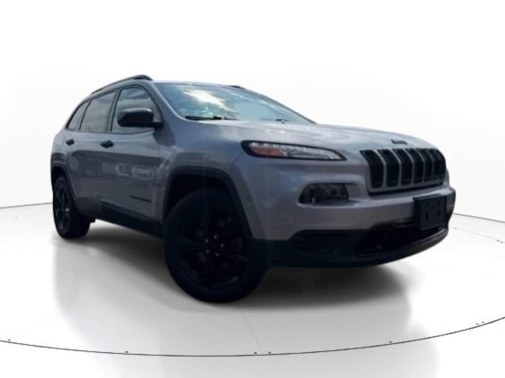 Used 2017 Jeep Cherokee Altitude SUV