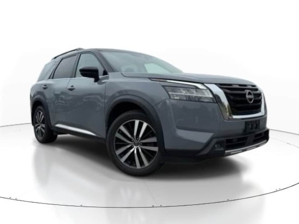 Used 2023 Nissan Pathfinder Platinum SUV