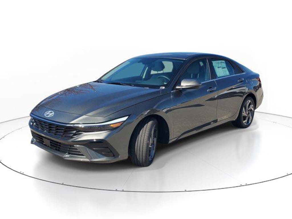 New 2026 Hyundai Elantra Limited Sedan