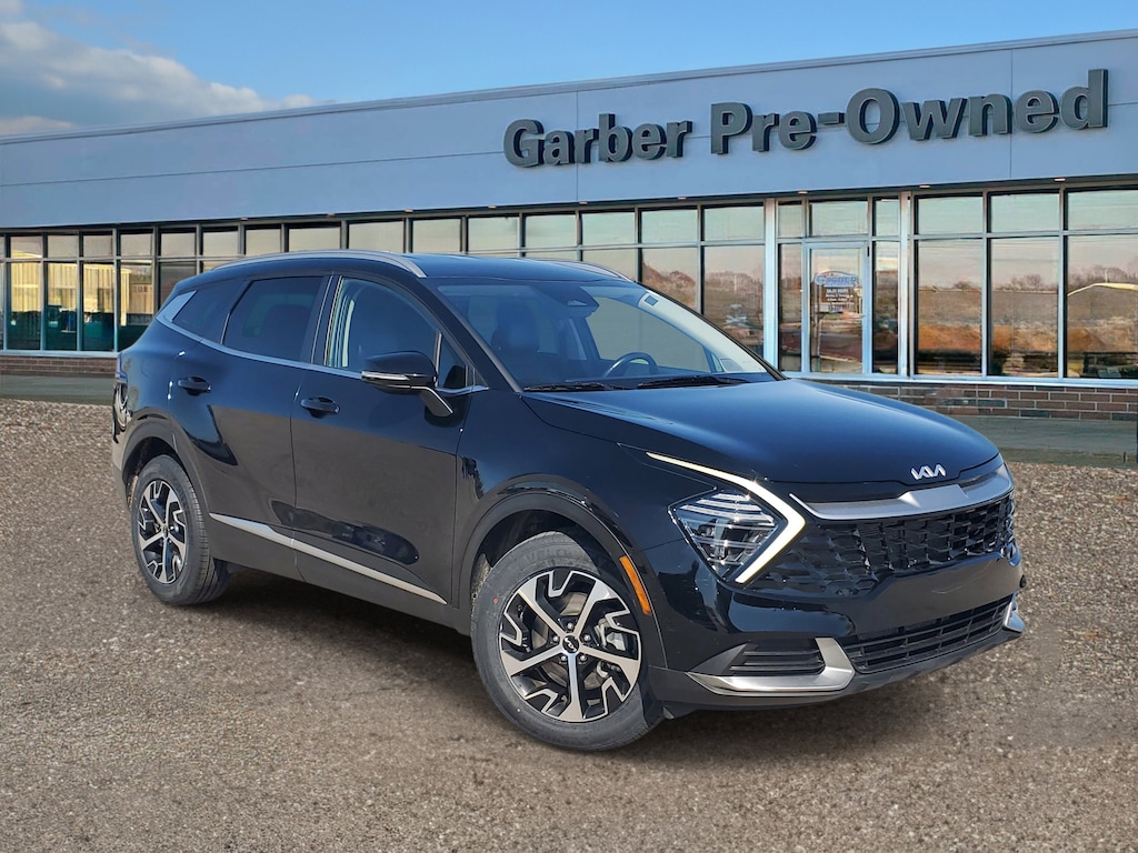 Used 2025 Kia Sportage EX SUV