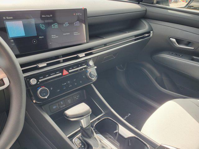 2026 Hyundai Santa Cruz SEL - Photo 15