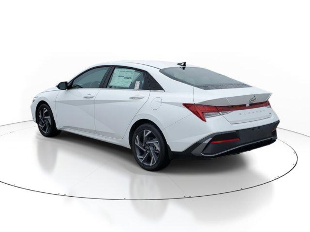 New 2026 Hyundai Elantra Hybrid Limited Sedan