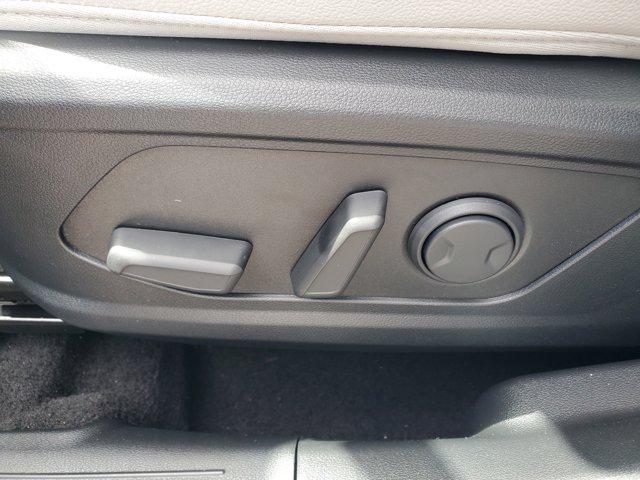 2026 Hyundai Santa Cruz SEL - Photo 6