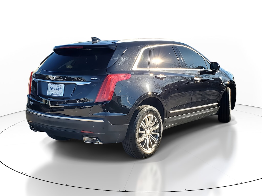 Used 2017 Cadillac XT5 Luxury SUV