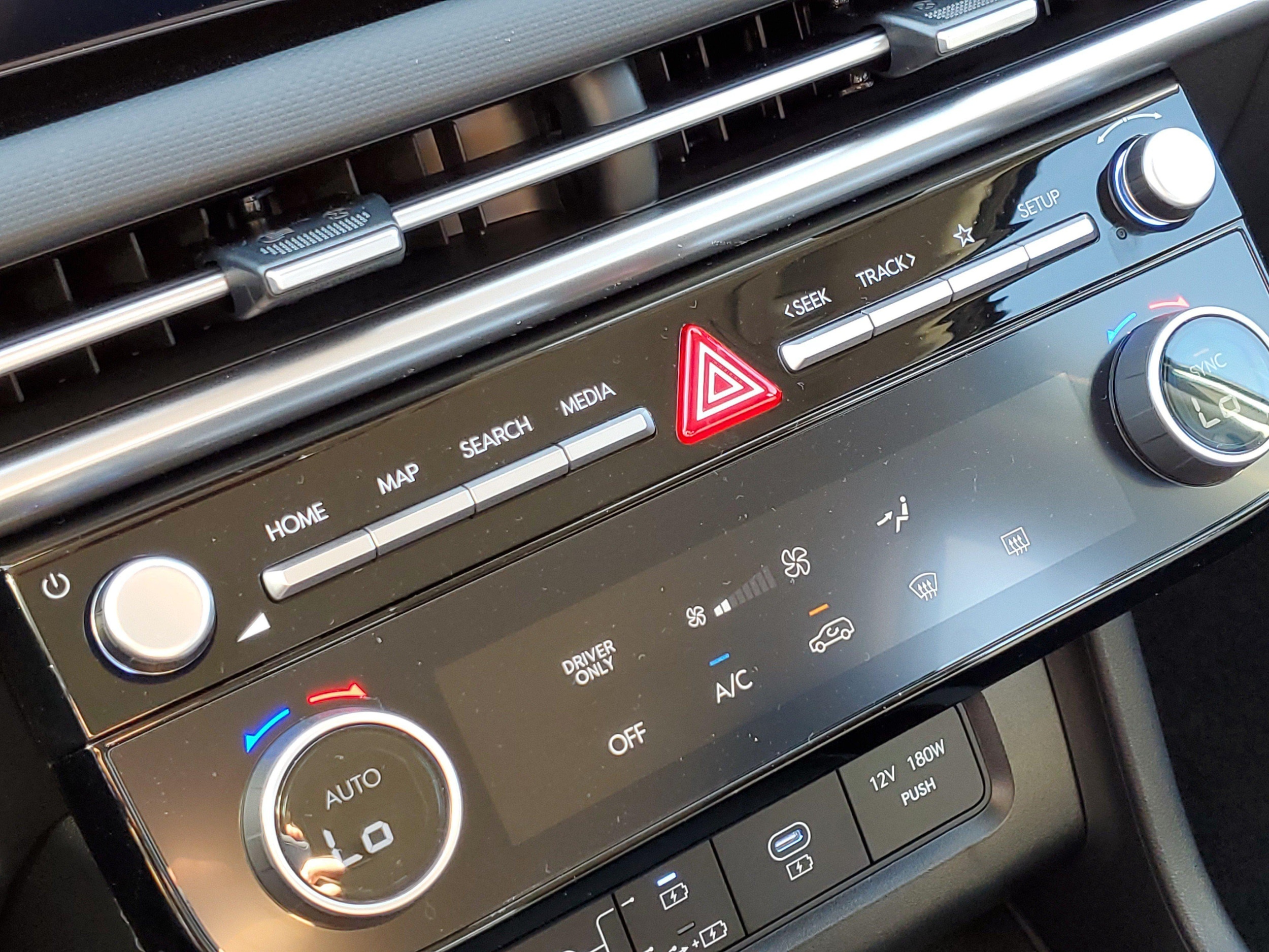 2026 Hyundai Tucson Blue SE - Photo 18