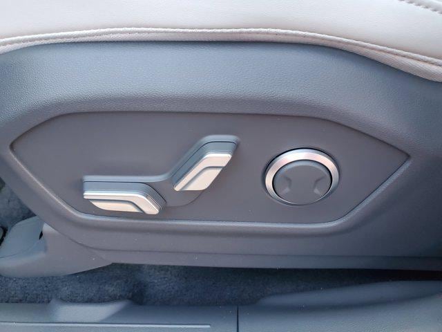 2026 Hyundai Santa Fe SEL - Photo 6
