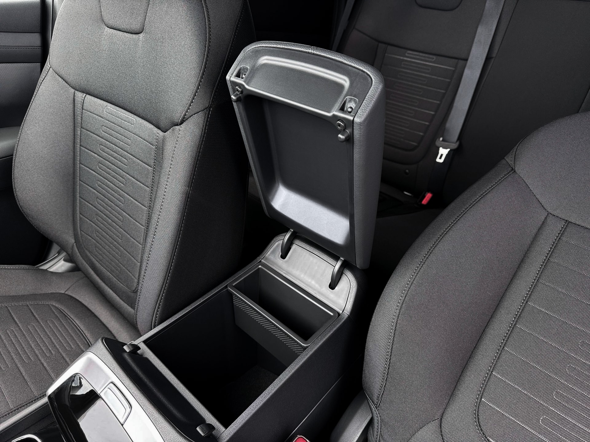 2026 Hyundai Santa Cruz SE - Photo 19