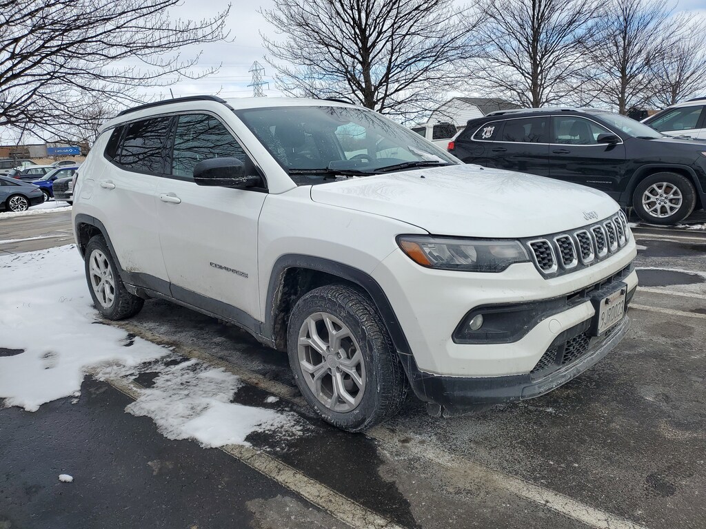 Used 2024 Jeep Compass Latitude SUV