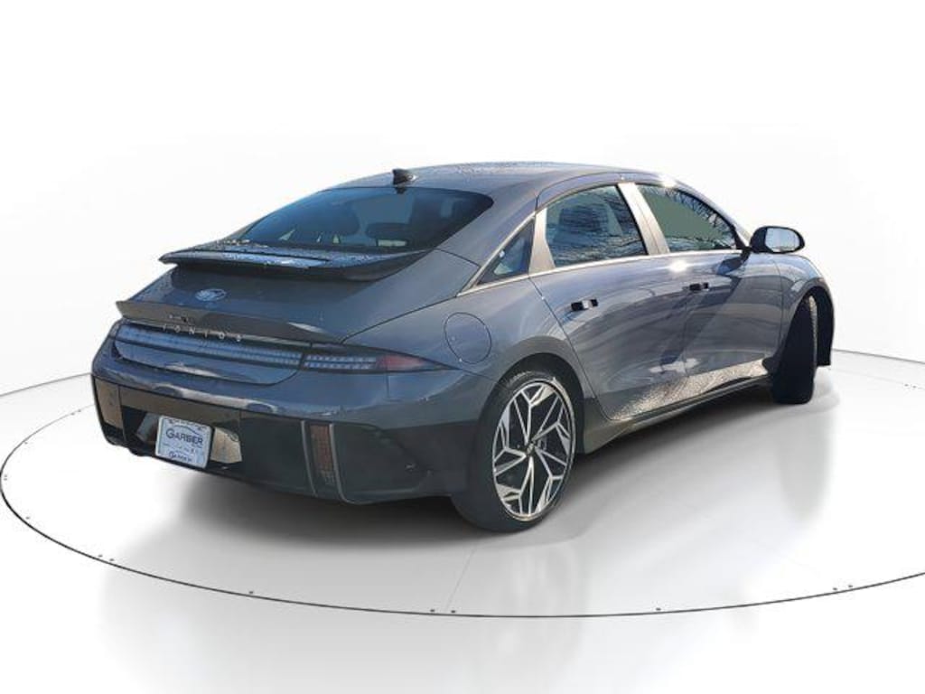 New 2025 Hyundai IONIQ 6 SEL Sedan