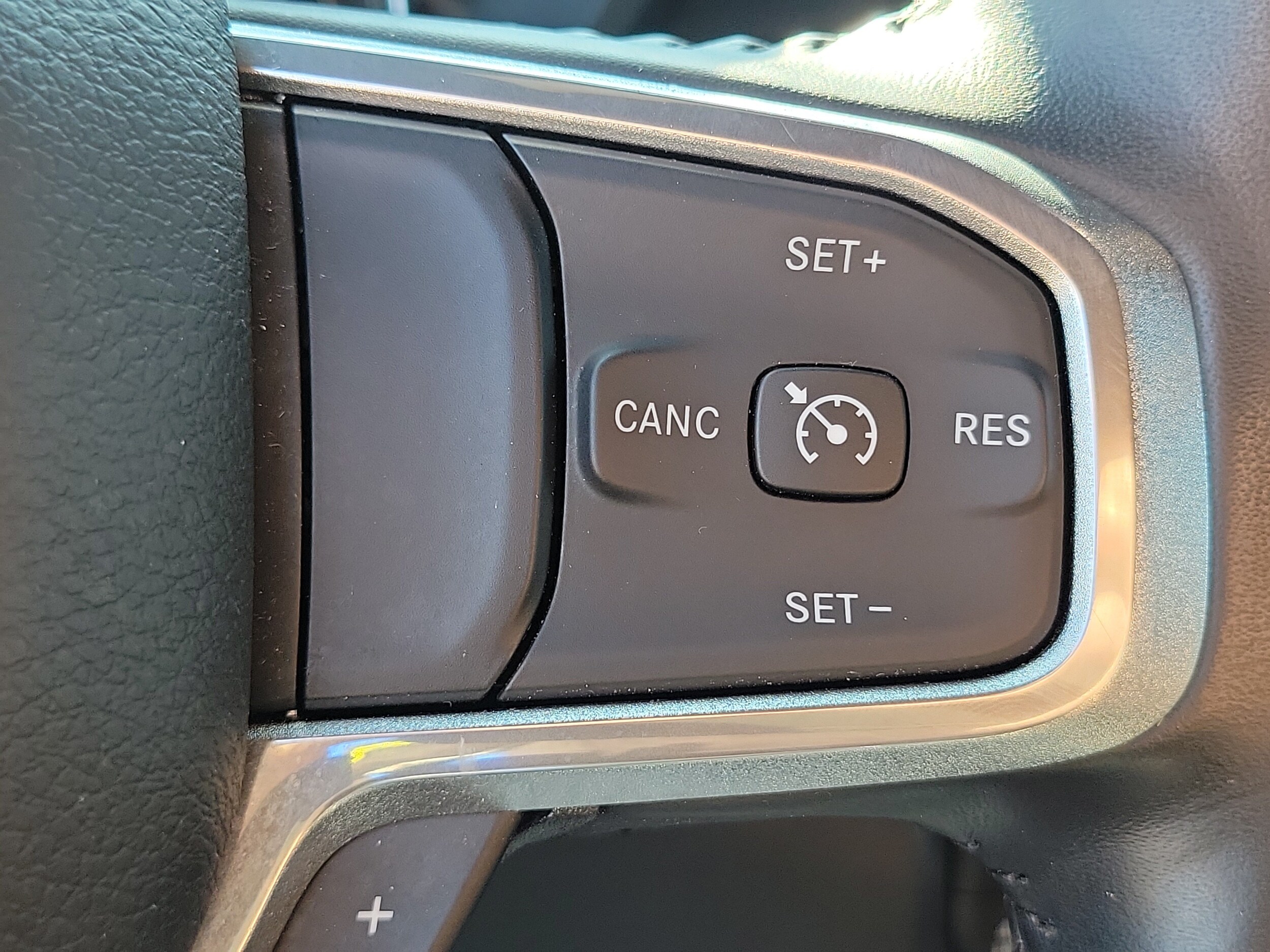 2023 RAM Ram 1500 Pickup Laramie - Photo 13