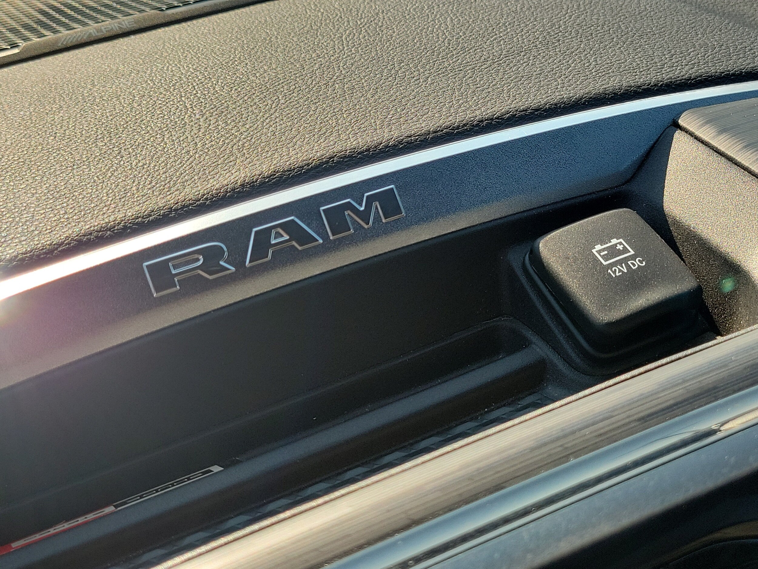 2023 RAM Ram 1500 Pickup Laramie - Photo 17