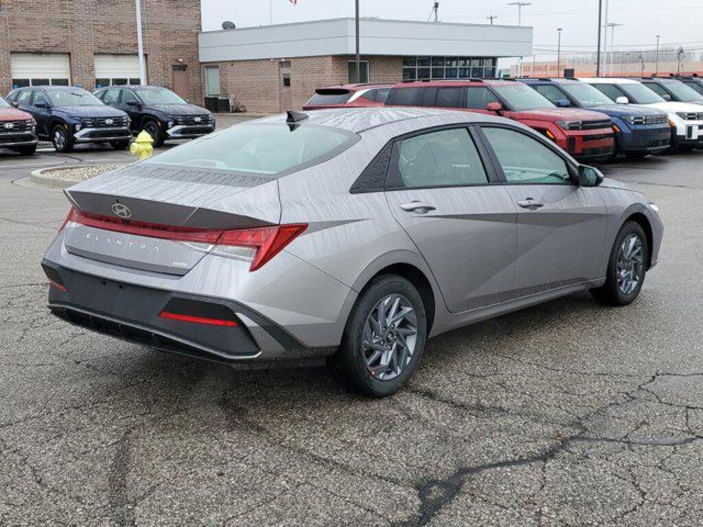 New 2026 Hyundai Elantra Hybrid Blue Sedan
