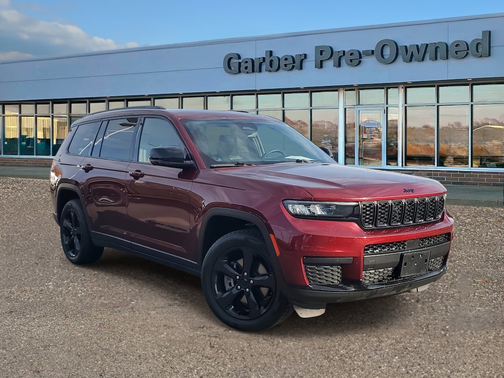 Used 2023 Jeep Grand Cherokee L Altitude SUV
