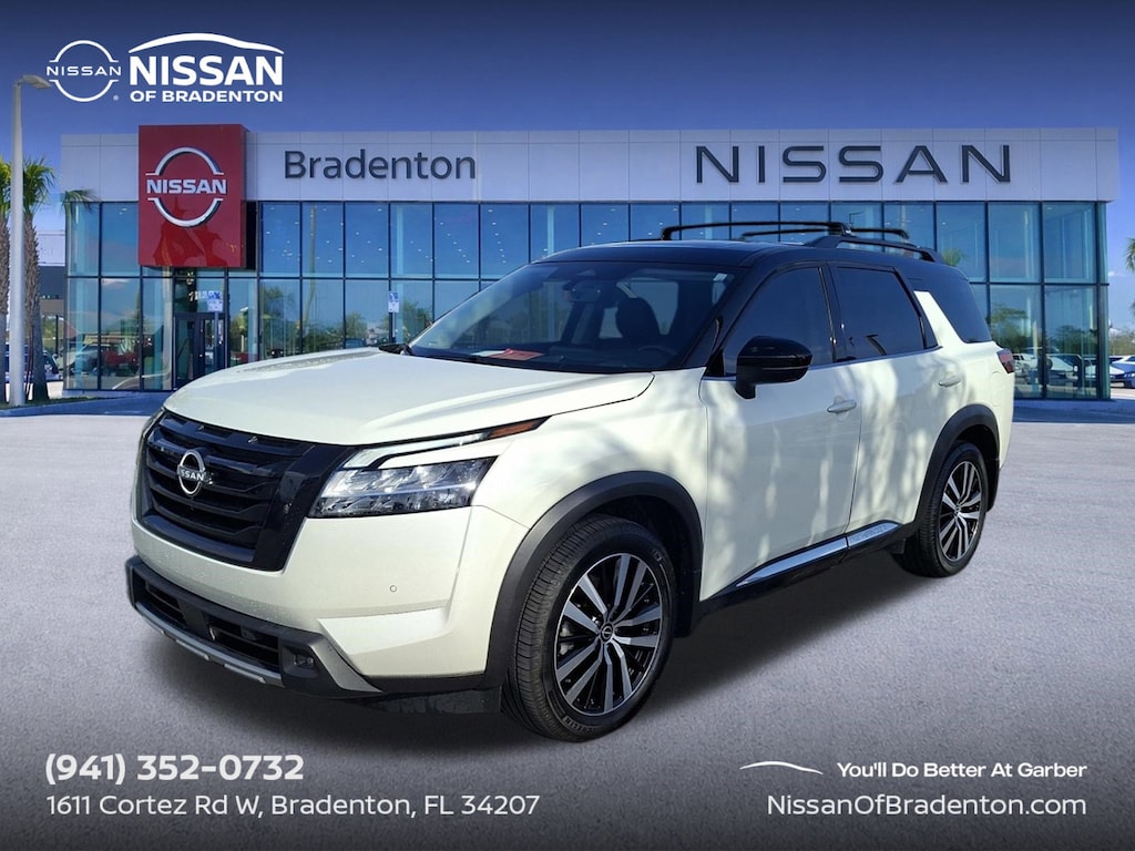 Used 2023 Nissan Pathfinder Platinum SUV