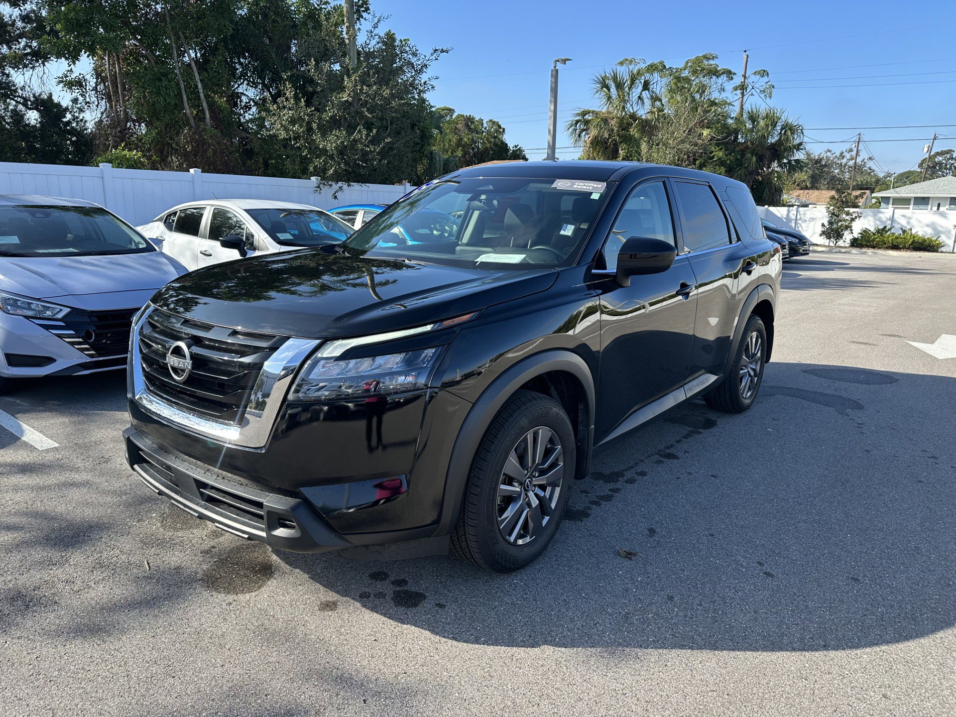 2023 Nissan Pathfinder S
