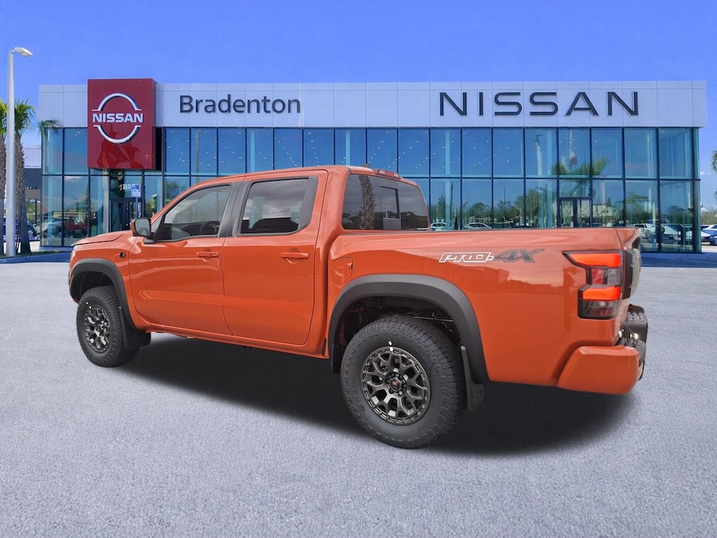 New 2026 Nissan Frontier PRO-4X w/R Package Truck Crew Cab
