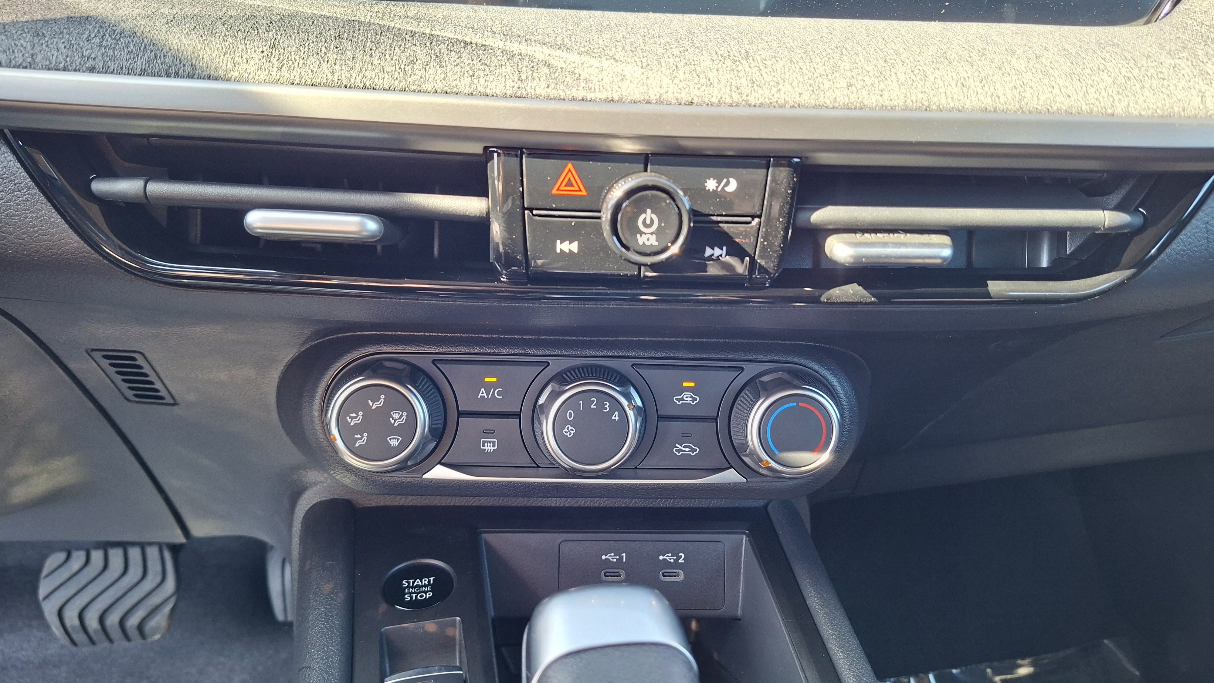 2026 Nissan KICKS S - Photo 10