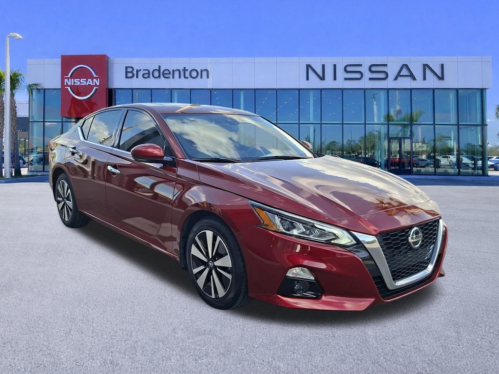 Used 2022 Nissan Altima 2.5 SL Sedan