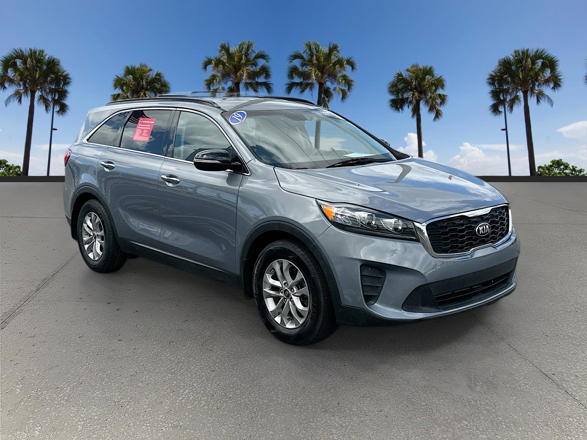 2019 Kia Sorento S photo 3