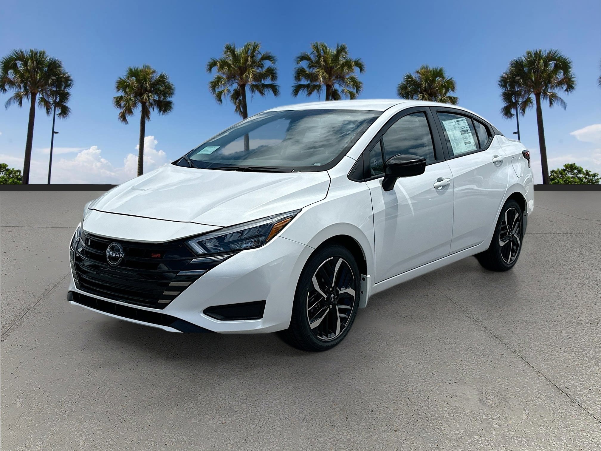 2025 Nissan Versa Sedan SR's photo