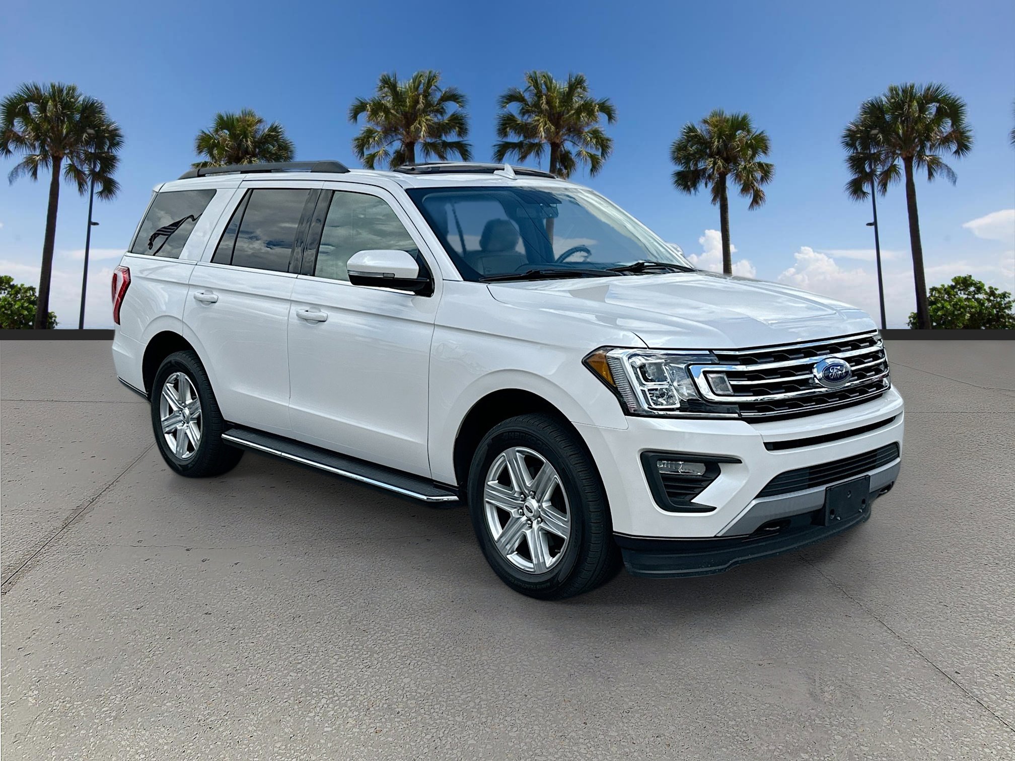 2018 Ford Expedition XLT photo 2