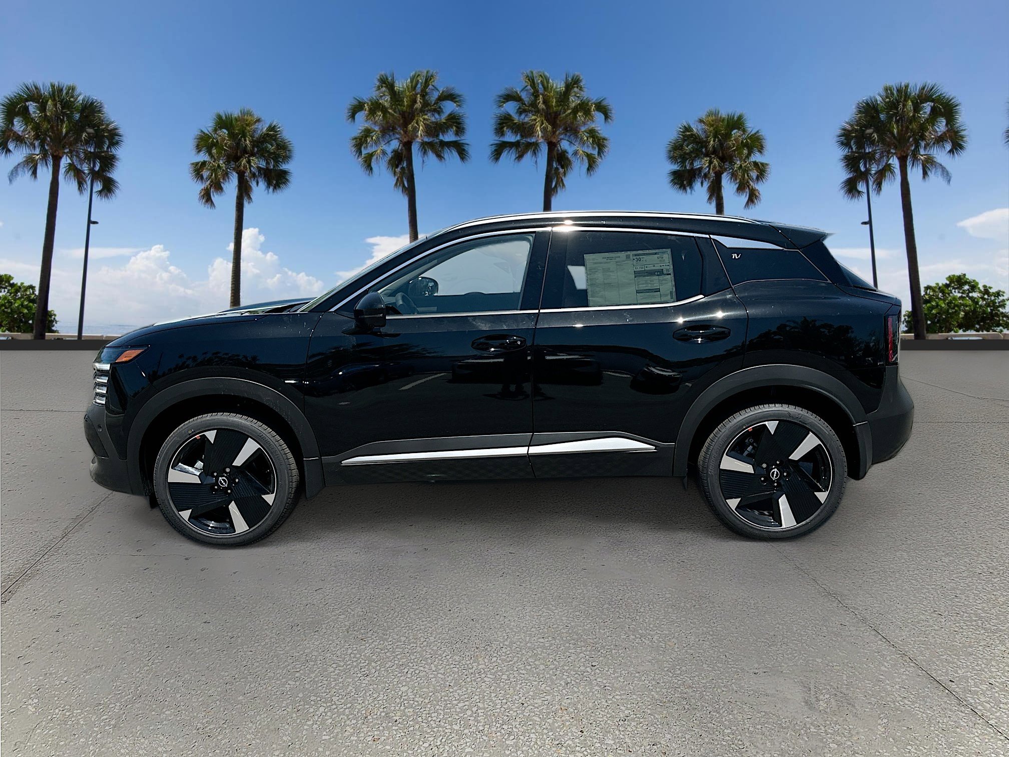 2025 Nissan Kicks SR photo 3