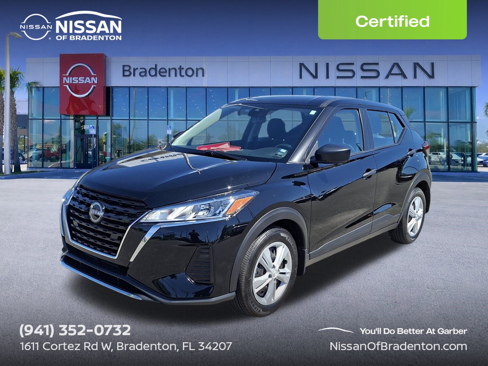 2025 Nissan KICKS PLAY Base
