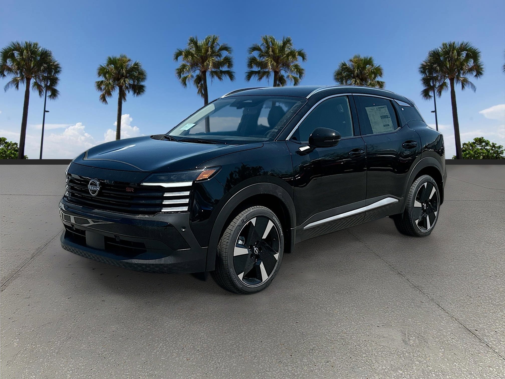 2025 Nissan Kicks SR AWD's photo