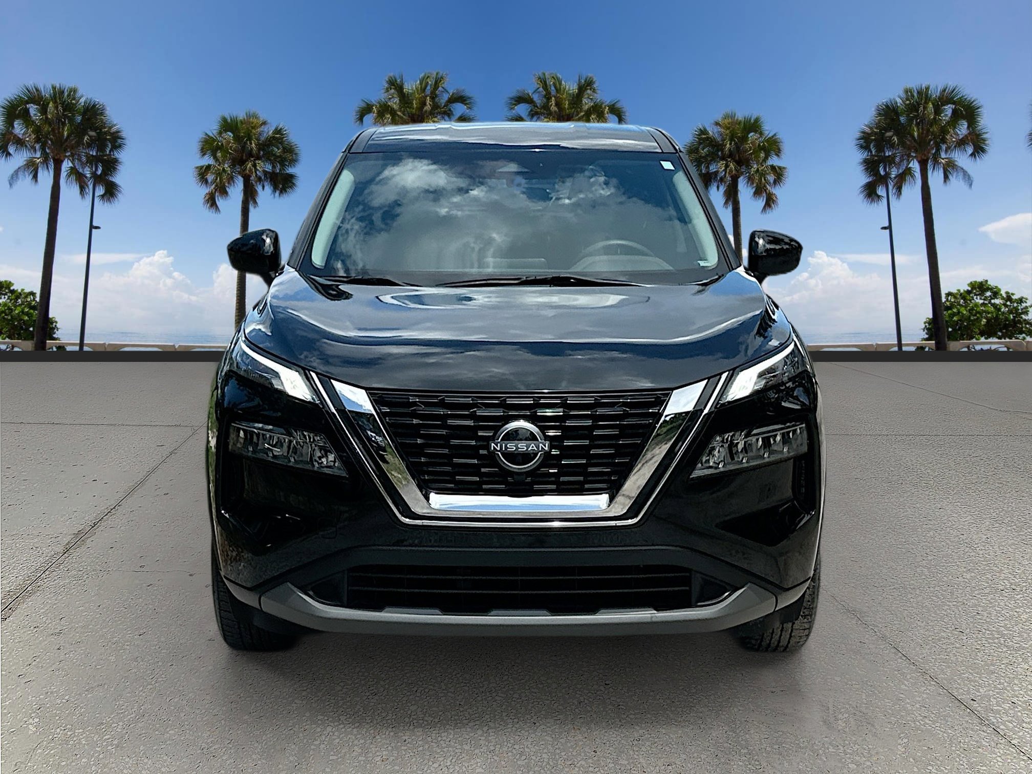 2023 Nissan Rogue SV photo 2