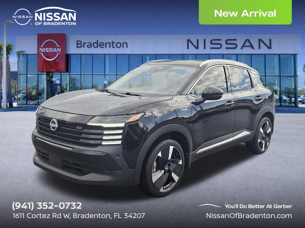 Used 2025 Nissan Kicks SR SUV