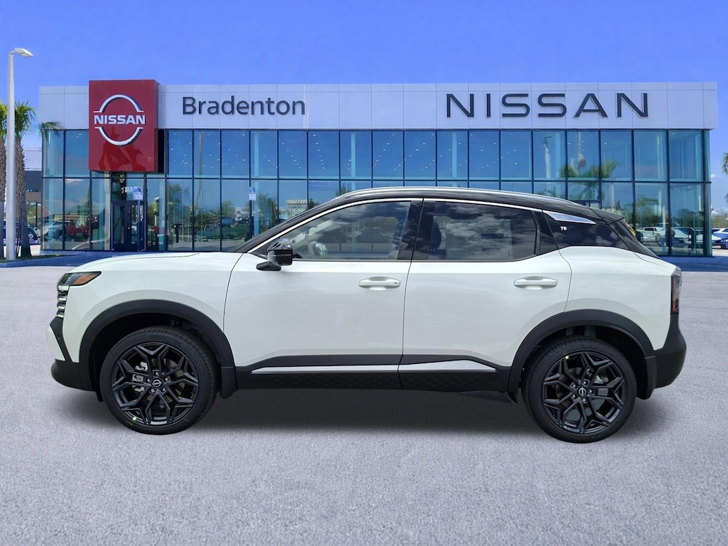 New 2026 Nissan Kicks SR SUV
