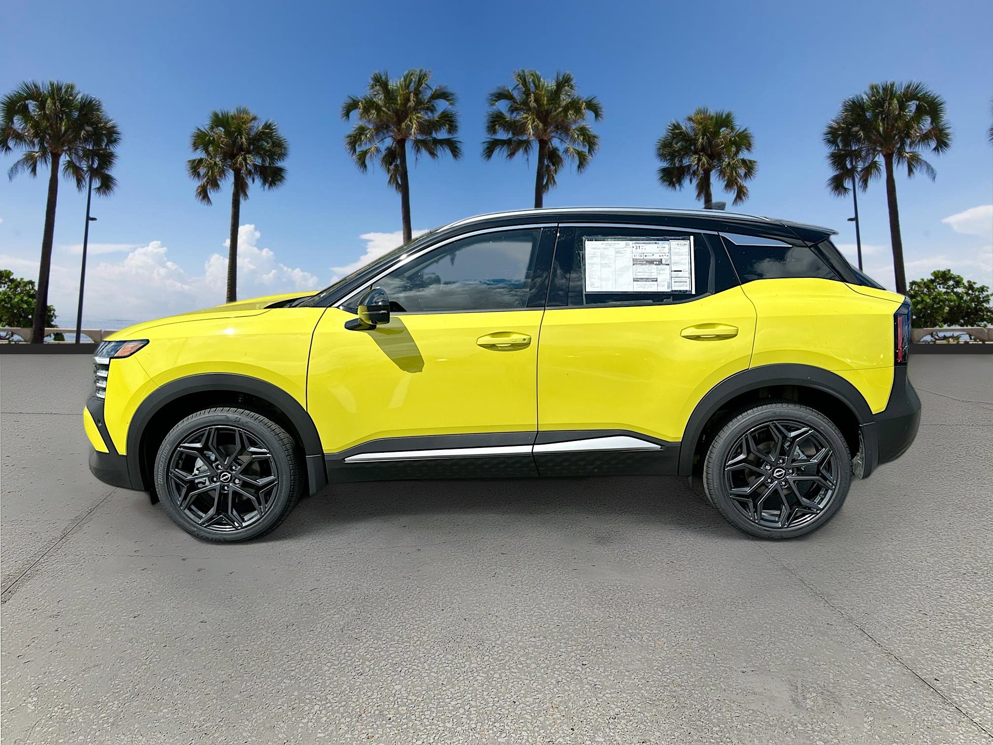 2025 Nissan Kicks SR photo 3
