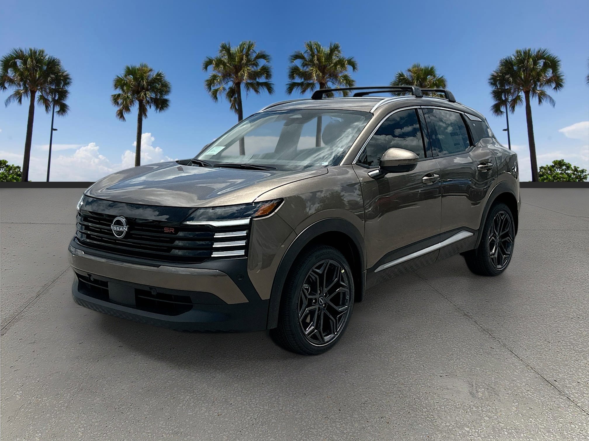 2025 Nissan Kicks SR's photo