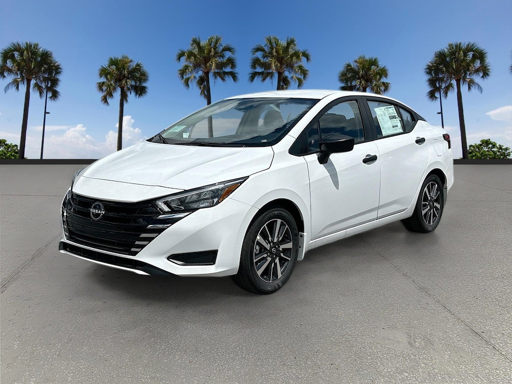 New 2025 Nissan Versa 1.6 S Sedan