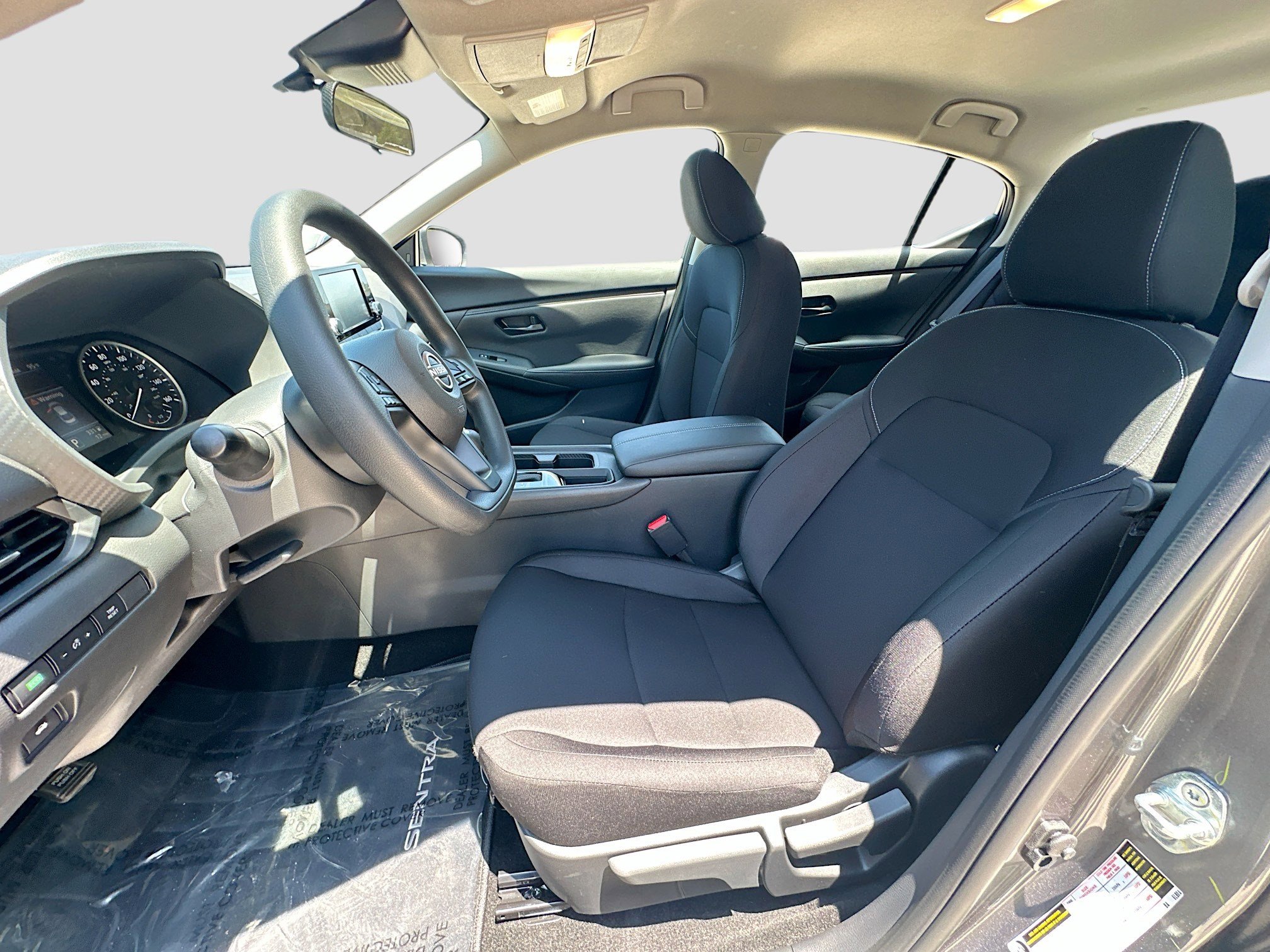 2025 Nissan Sentra S - Photo 14