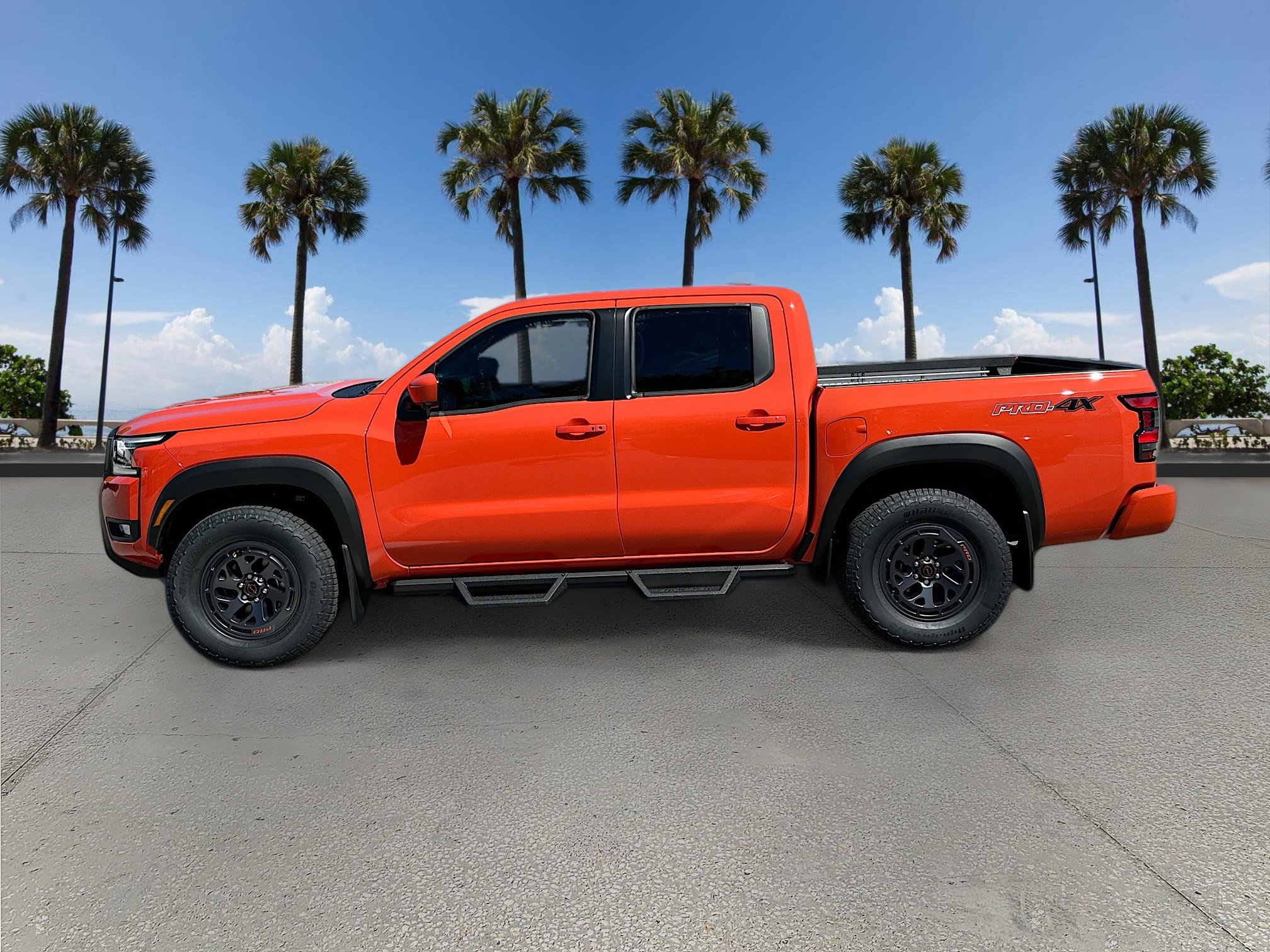 2025 Nissan Frontier PRO-4X photo 3