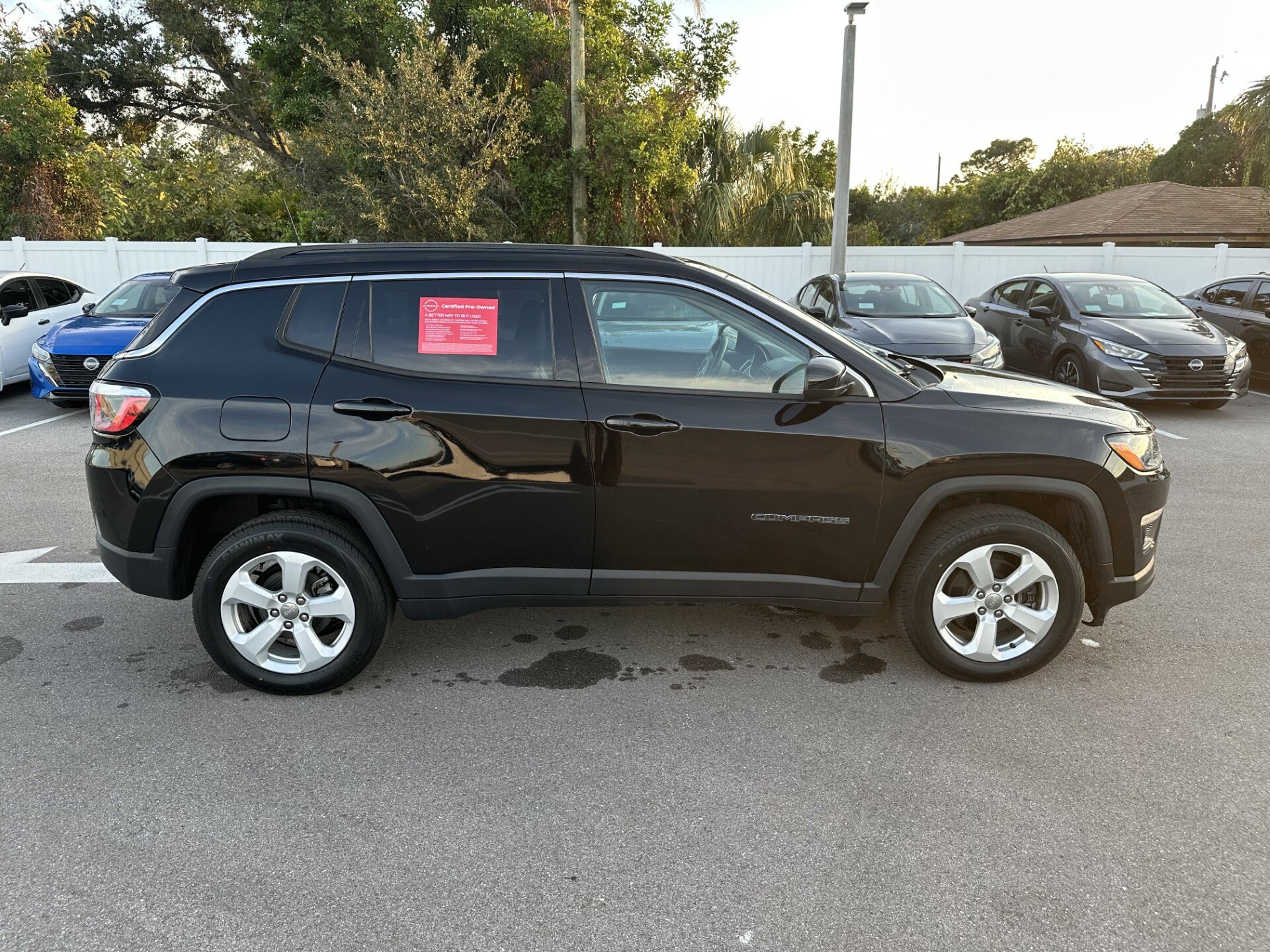 2018 Jeep Compass North Edition Latitude photo 2