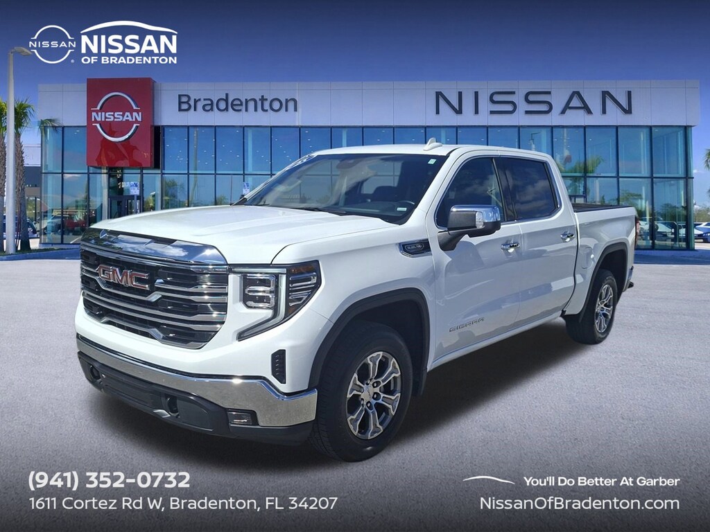 Used 2025 GMC Sierra 1500 SLT Truck Crew Cab