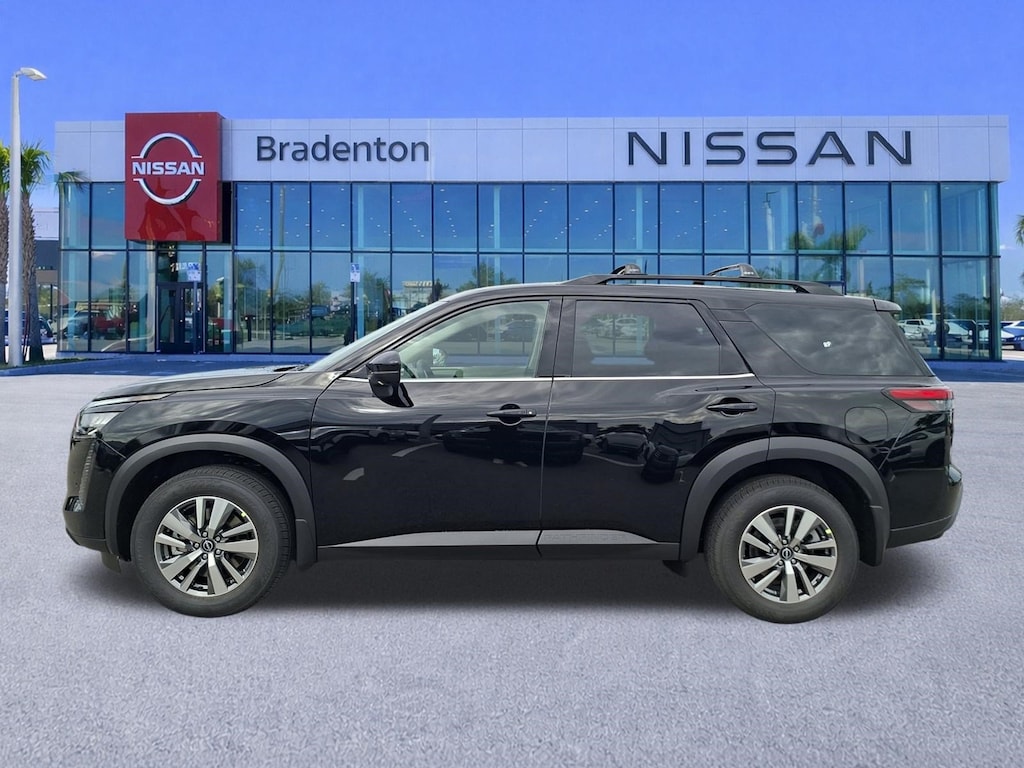 New 2026 Nissan Pathfinder SL SUV