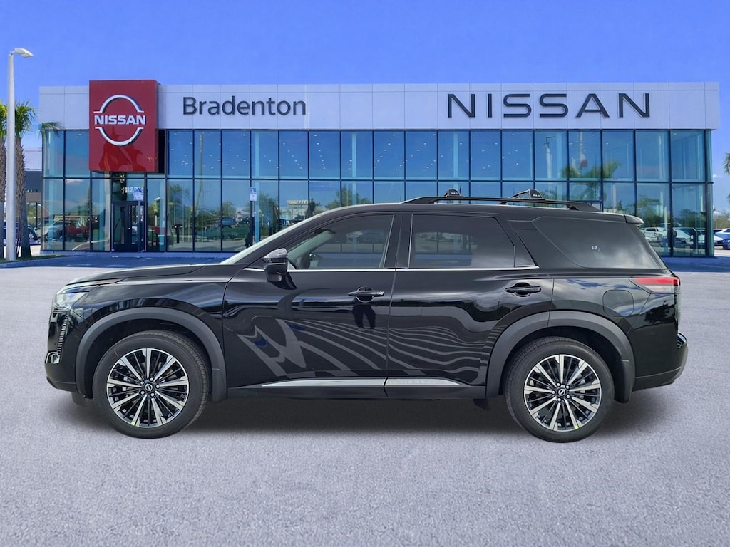 New 2026 Nissan Pathfinder Platinum SUV