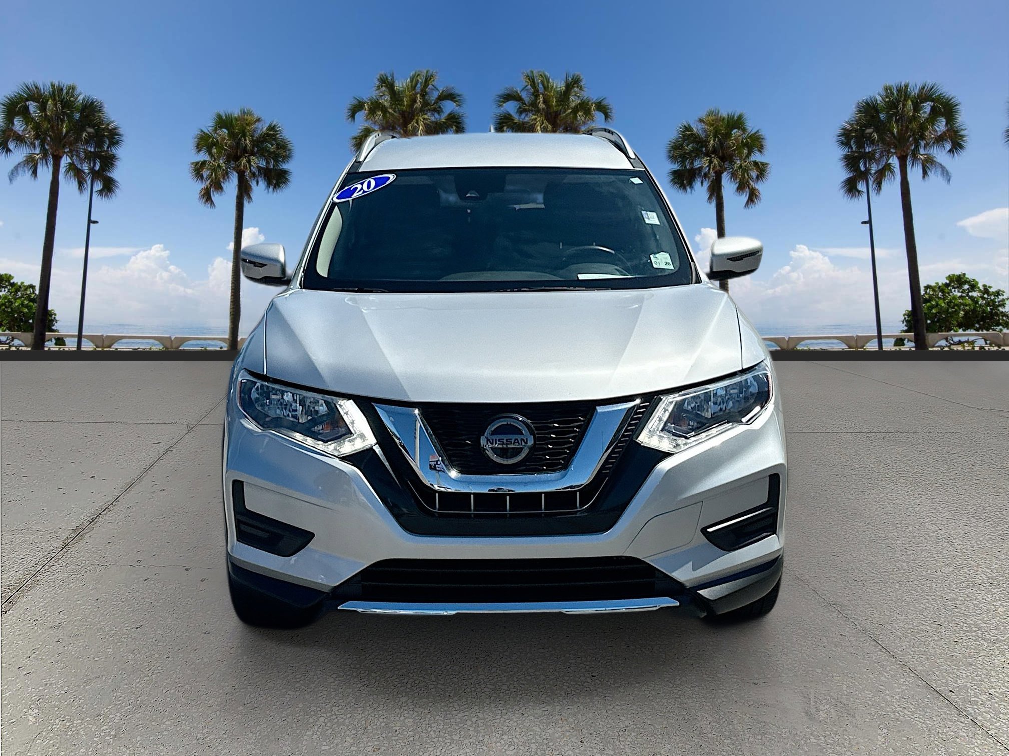 2020 Nissan Rogue SV photo 2