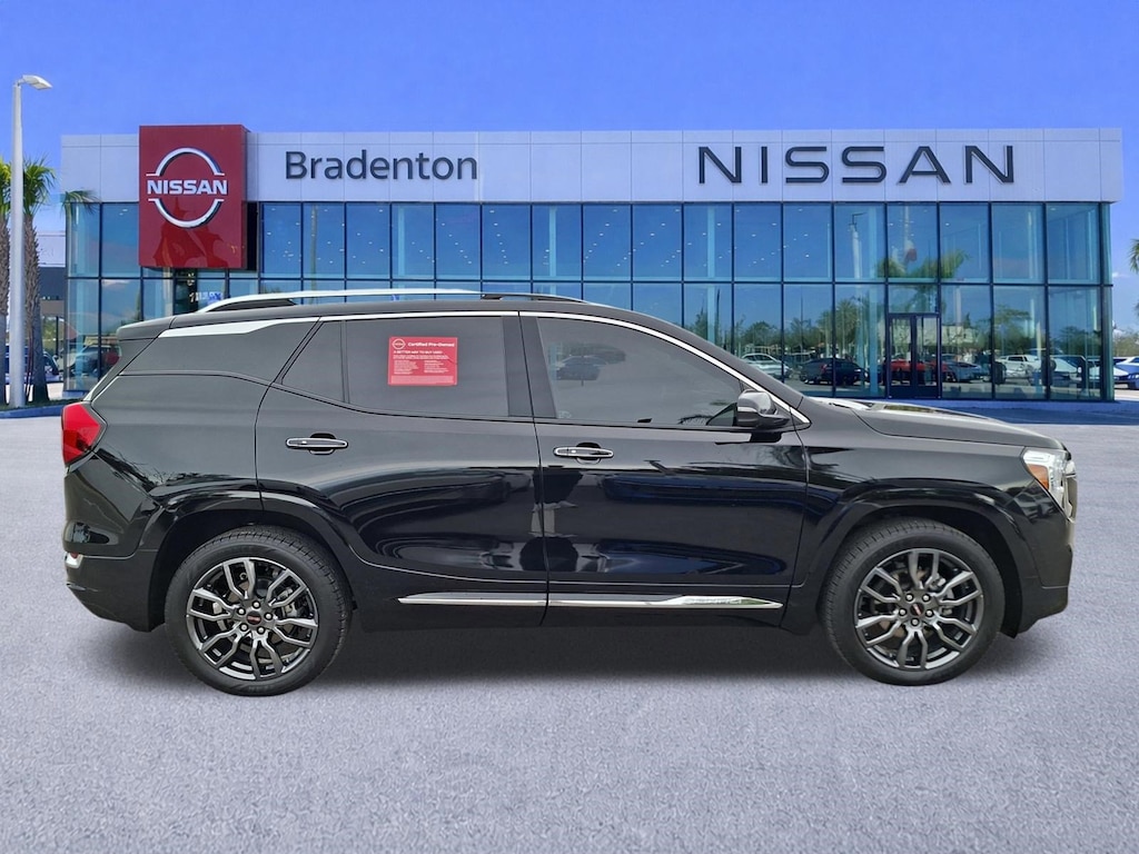 Used 2022 GMC Terrain Denali SUV