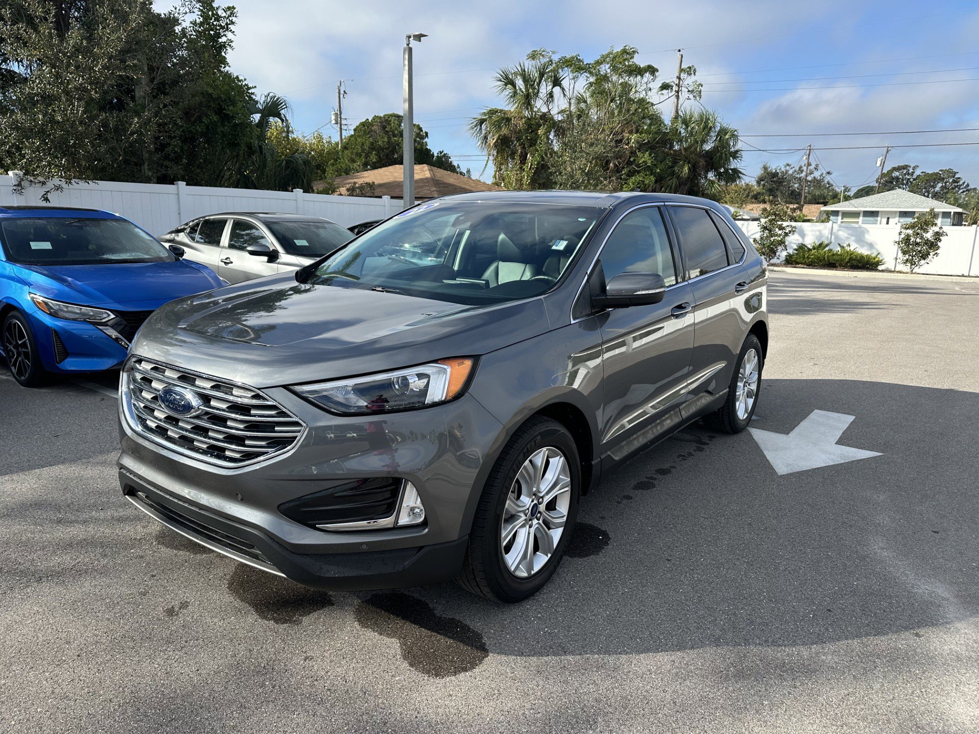 2022 Ford Edge Titanium
