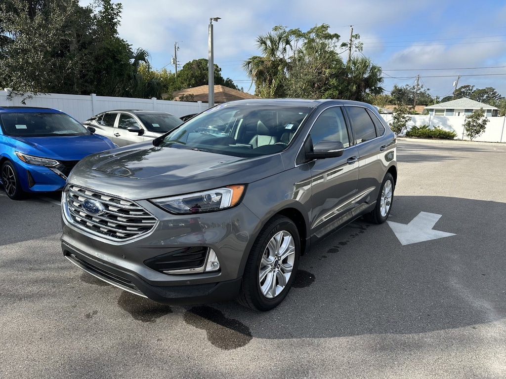 Used 2022 Ford Edge Titanium SUV